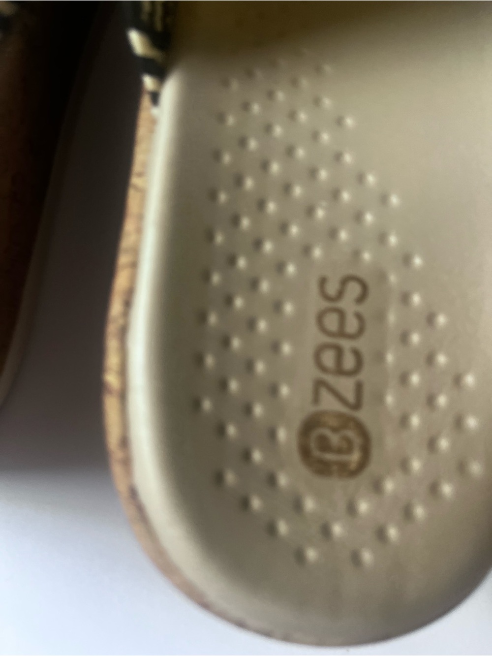 Bzees Black & black/cream Braided Slide Sandal Size 8 NWOT - Picture 5 of 10